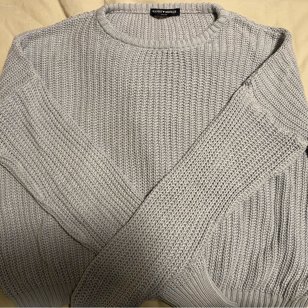 American Eagle Outfitters Men's Light Gray Sweater